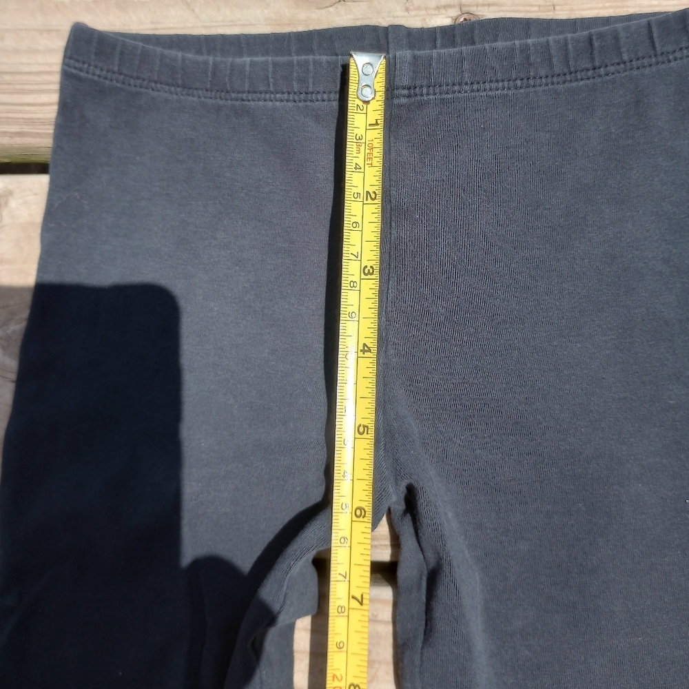 🪻Gifting🪻 Girls Size 5T Black Leggings - Picture 4 of 6